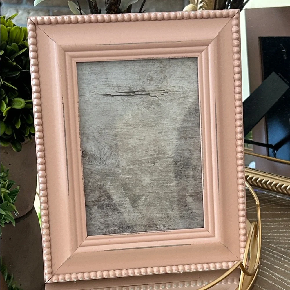 NEW! Shabby Chic Elegant Pink Beaded Wood 5x7 Photo Picture Frame